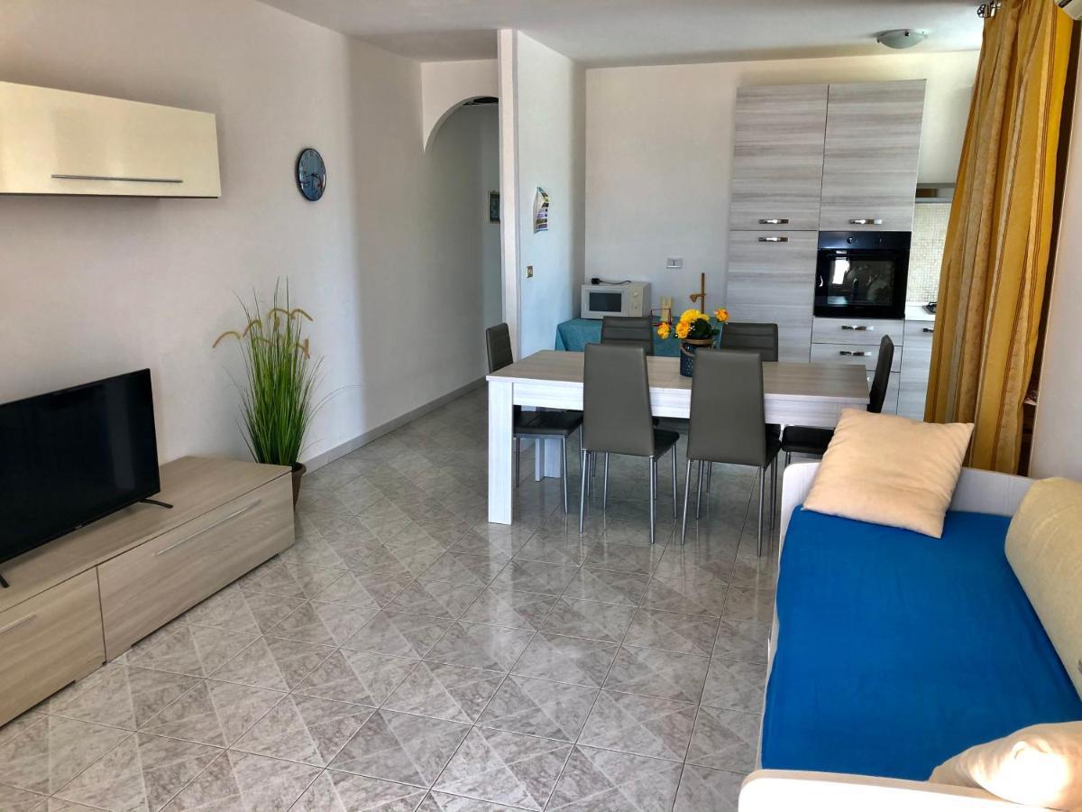 Casa Sul Corso Di Lido Marini Apartamento Exterior foto